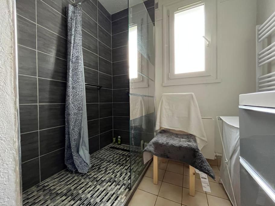 Maisonnette - Jardin Exterieur Champagne-sur-Seine Exterior photo